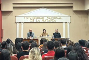 Importante actividad en la Universidad